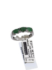 Sudraba gredzens ar smaragdiem.